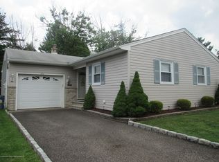 884 Edgebrook Dr N, Toms River, NJ 08757