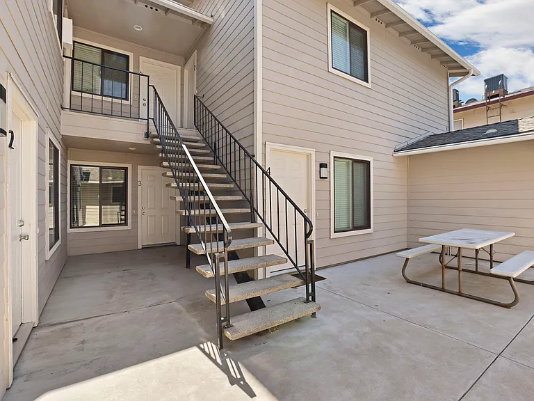 3435 Pacific Ave #3 — Photo 25