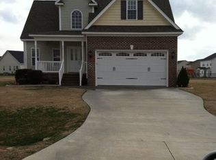113 Hampton Ln, Princeton, NC 27569