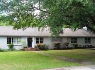 1715 W 37th Ave, Pine Bluff, AR 71603