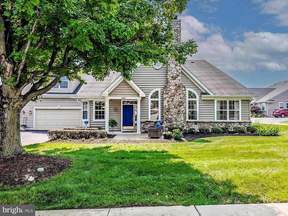 1st image of 105 Hulnick Rd #438