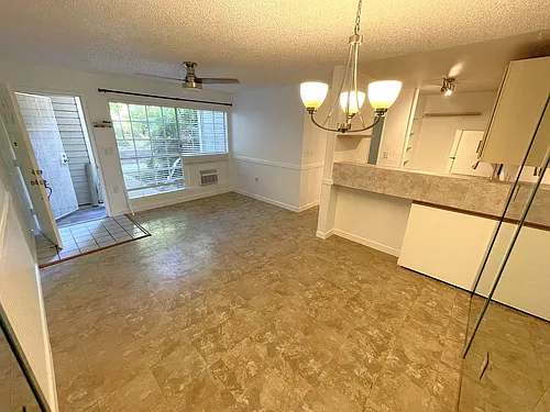 160 Keonekai Rd #13-105 Photo 1