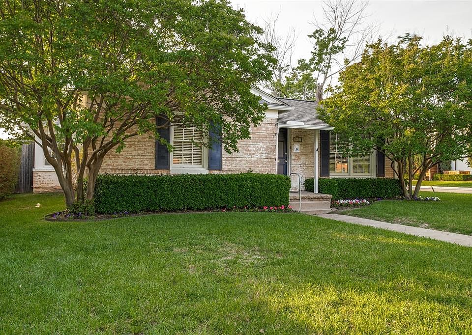 1st image of 3627 S Versailles Ave