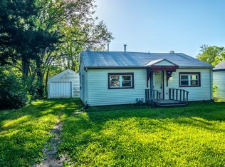 2511 SE Illinois Ave, Topeka, KS 66605