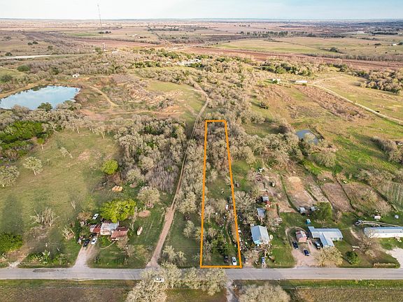 4th image of 269 Old Lake Rd