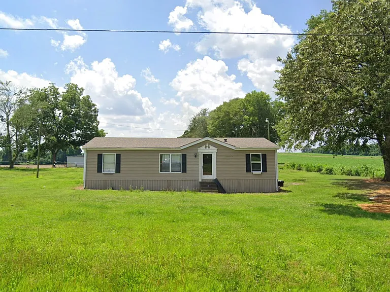 3815 Sidonia Rd — Photo 1