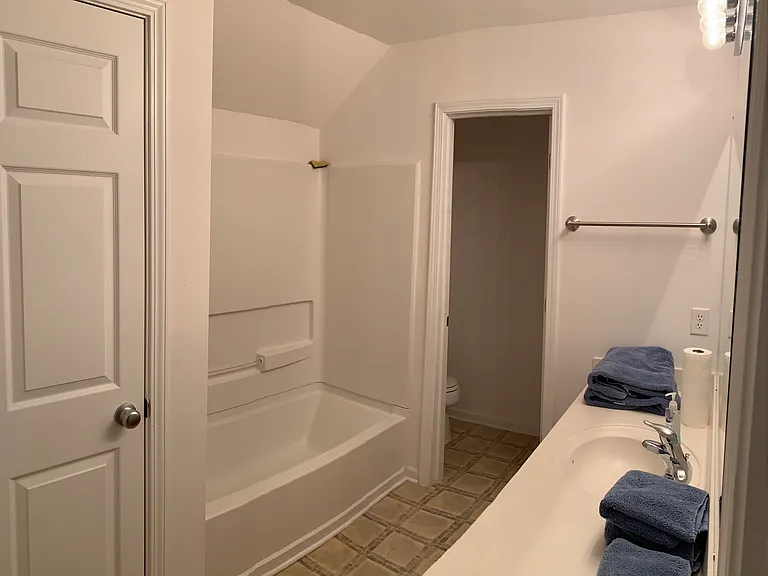 250 Opus Ct — Photo 19