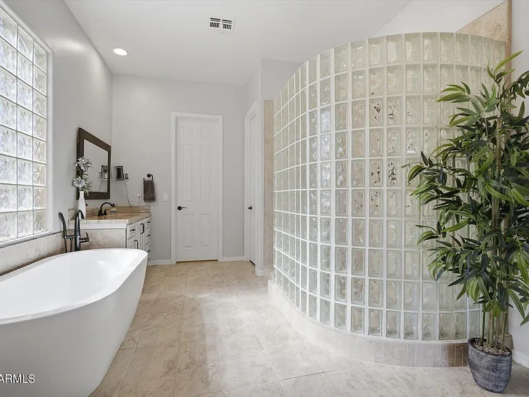 7427 E Evening Glow Dr — Photo 16