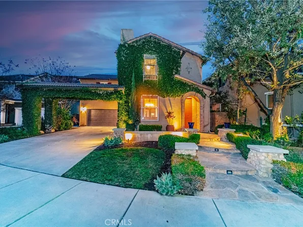 11085 Kalmia Ct, Corona, CA 92883