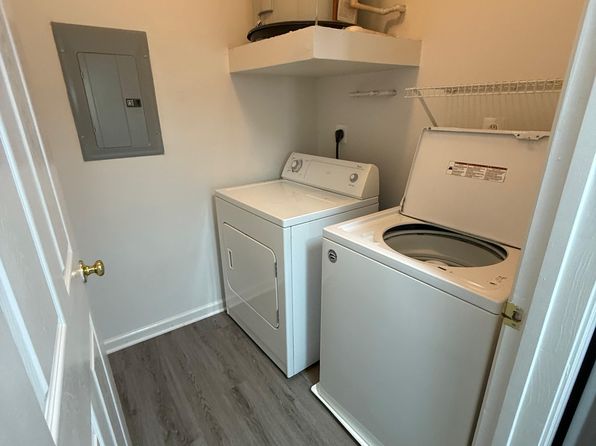 825 Beverly Dr #305