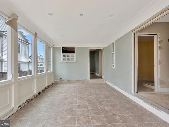 5th image of 6515 Tucker Ave