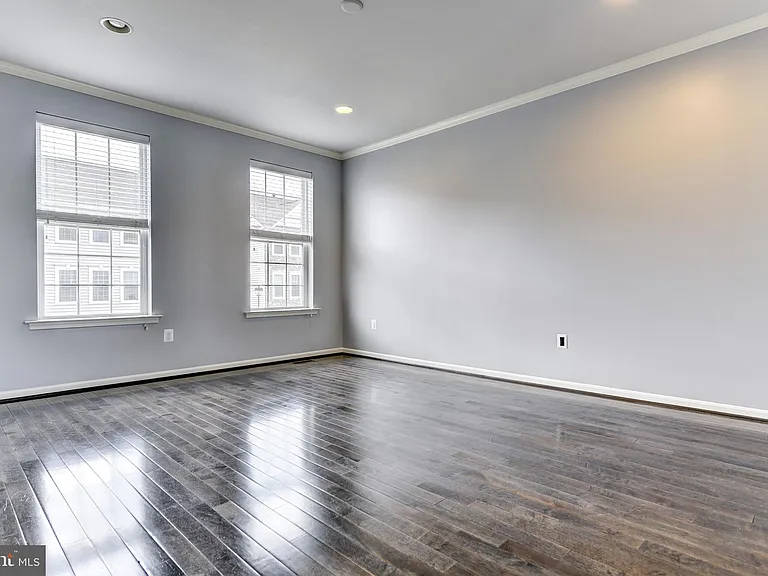 44104 Turf Field Sq — Photo 14