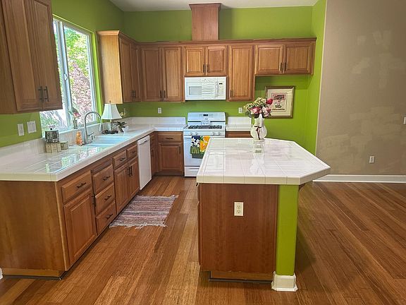 2nd image of 2064 Ranch Bluff Way