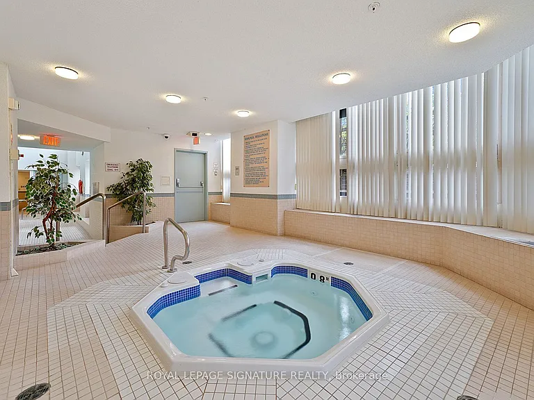 5 Kenneth Ave #205 — Photo 29