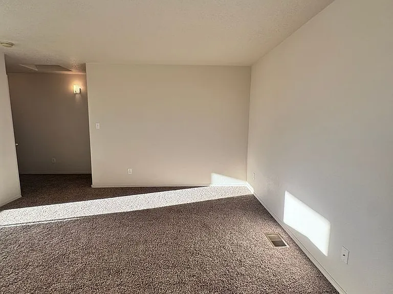 750 Deerbrush Ct SW — Photo 10