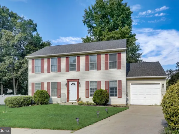 7 Orangeburg Ct, Newark, DE 19702