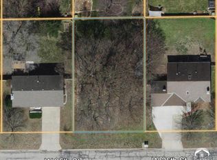 4800 W 25th St, Lawrence, KS 66047