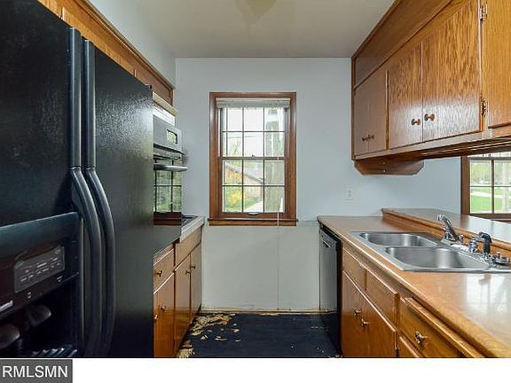 2nd image of 11817 Sand Creek Dr NW