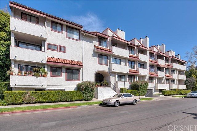 1st image of 4542 Coldwater Canyon Ave APT 6