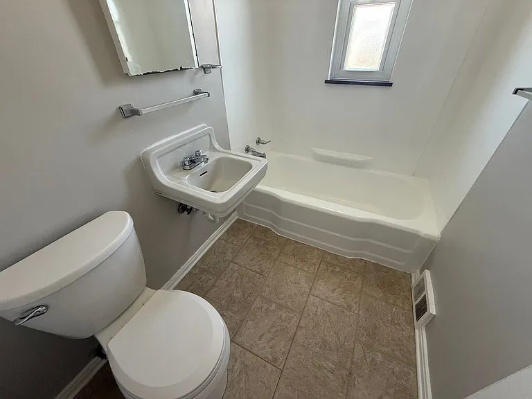 4101 Ridge Rd — Photo 13