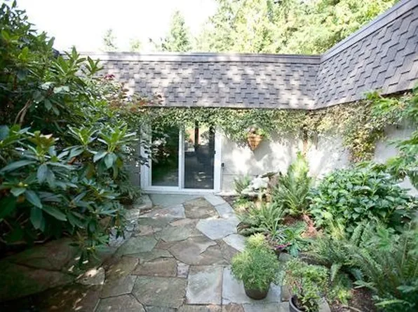 3670 Haggin Rd, Bellingham, WA 98226