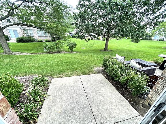 3rd image of 153 Sussex Ct