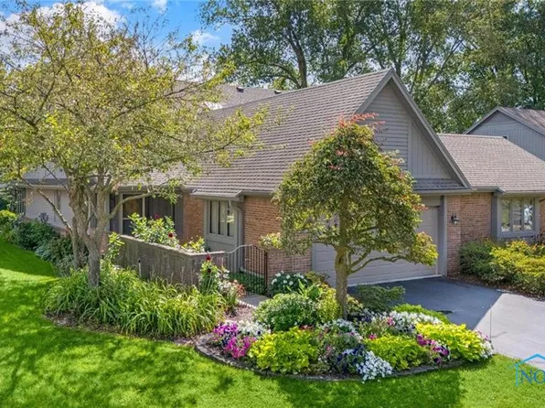 32 Woodforest Pkwy, Sylvania, OH 43560