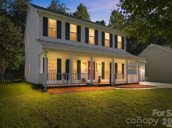 6730 Reedy Creek Rd, Charlotte, NC 28215