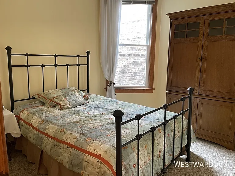 2714 N Albany Ave #2 — Photo 15