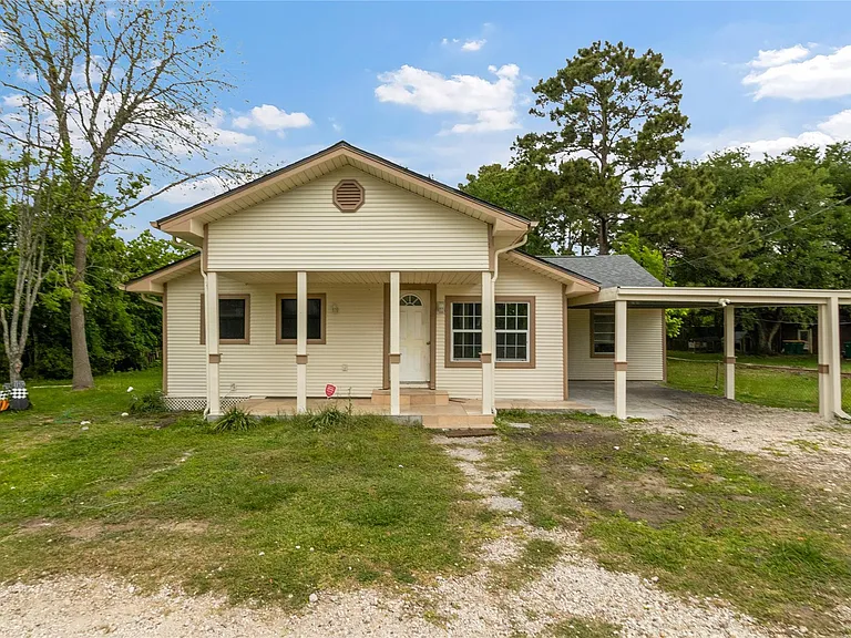 5110 FM 1765 — Photo 2