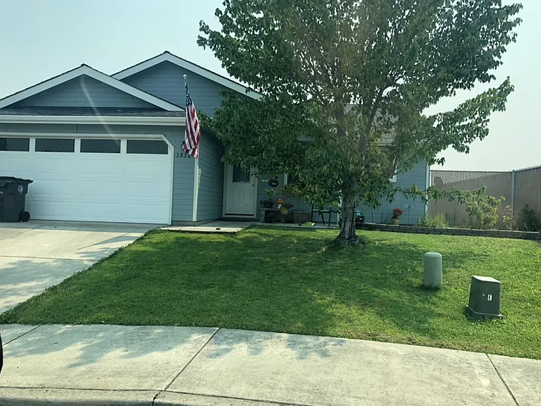 3936 Francine Ct — Photo 2