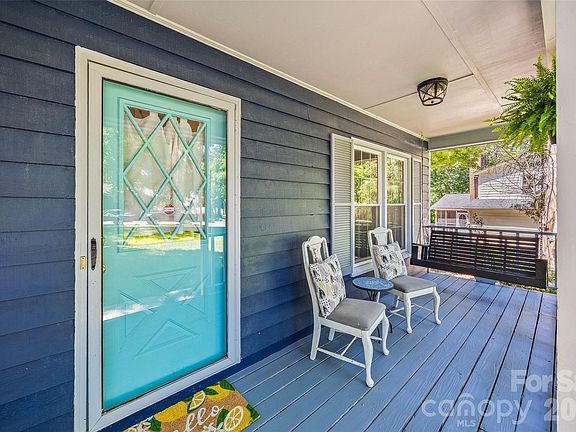 2nd image of 10924 Pampas Cir