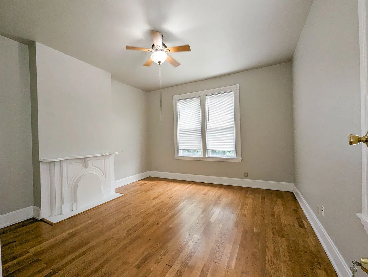 26 Conklin Apts — Photo 1