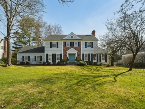 18 Stafford Rd, Chatham Twp., NJ 07928