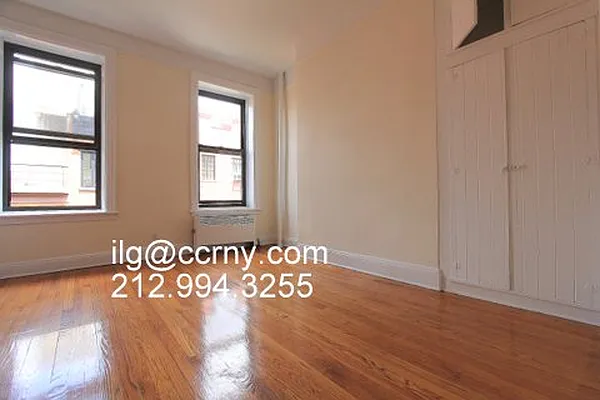 Rented by City Connections Realty | media 3