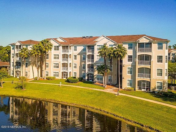 2nd image of 7801 Point Meadows Dr Unit 2403