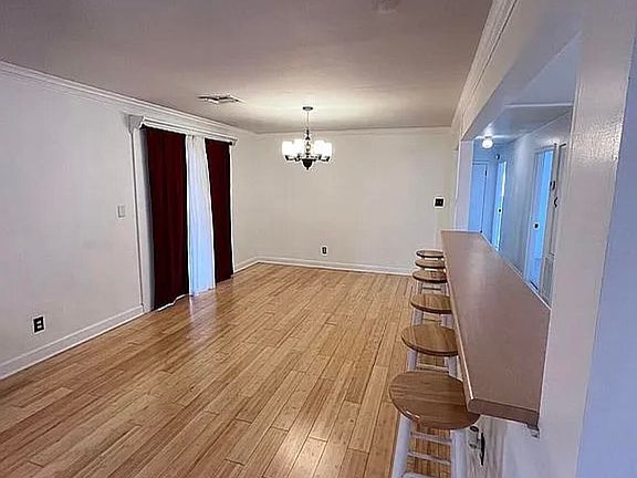 3rd image of 3708 36th Ave