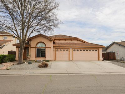 939 Witham Dr, Woodland, CA, 95776