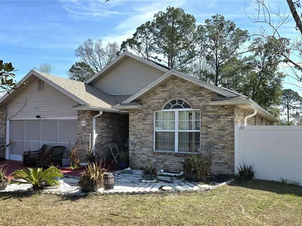 34 Praver Ln, Palm Coast, FL 32164