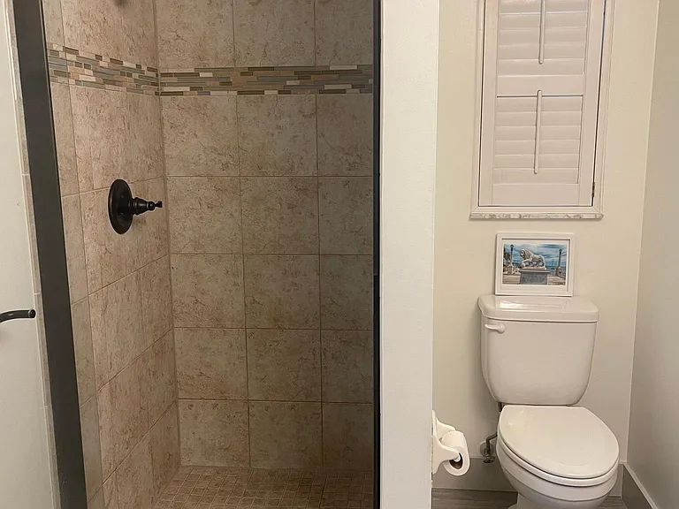 465 Island View Cir — Photo 25