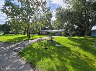 782 Dixie Ter, Sebastian, FL 32958