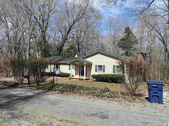 2nd image of 372 Rockcastle Lakeshore Dr
