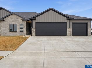 9401 Delano Dr, Lincoln, NE 68516