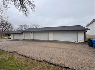 2355 Chalet Gardens Rd #2, Madison, WI 53711