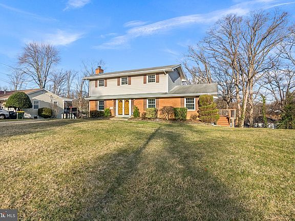 2nd image of 6219 Thornwood Dr