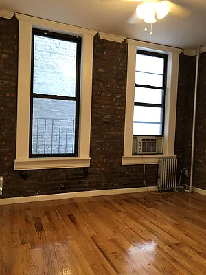Rented by Crosstown Apartments NYC | media 3