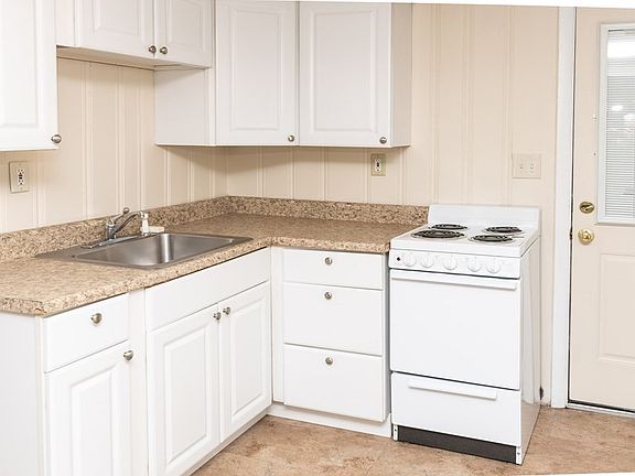 2nd image of 80 Stanton Ave #1B
