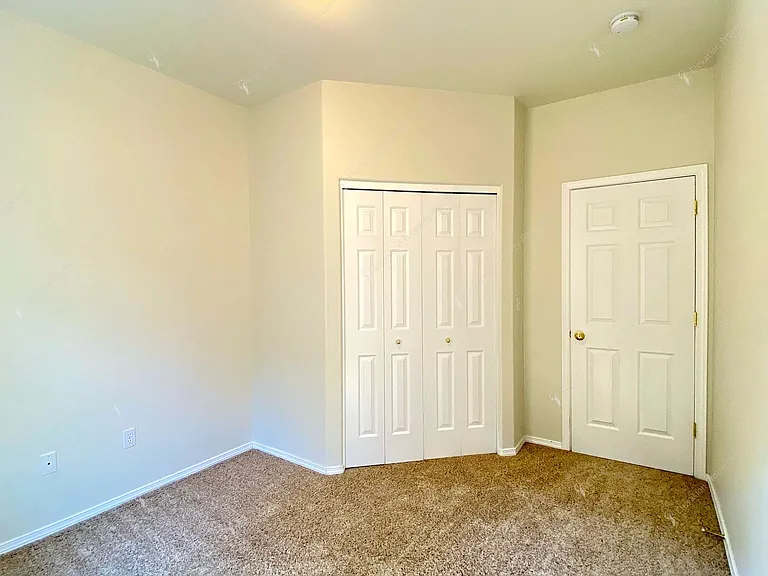 61311 Brookside Loop — Photo 18