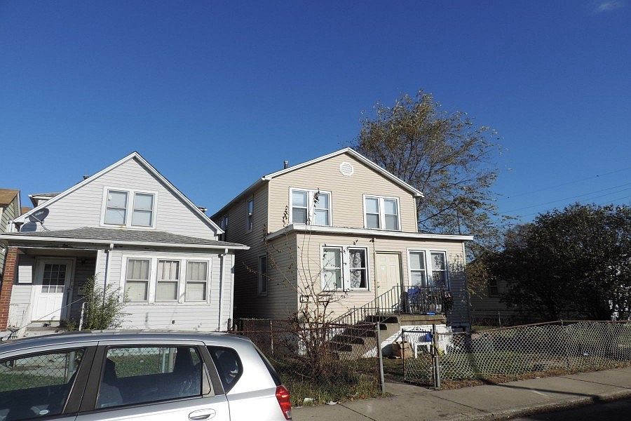 2nd image of 506 W 144th St