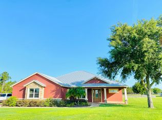 3049 Crystal Beach Rd, Winter Haven, FL 33880